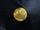 Tri-State button Cape